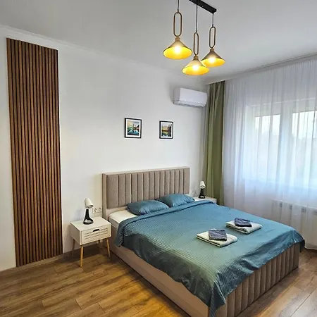 Stylish 2-bedroom In Center - 5m Walk To Metro Station Serdika, Statue -- 1 Fullbath & 1washroom Appartement